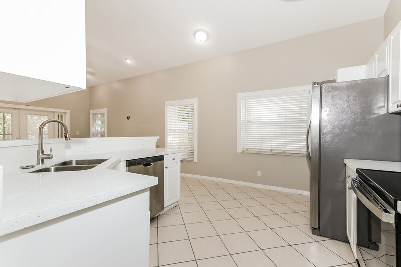 3,160/Mo, 7320 Winder Ct Lake Worth, FL 33467 Kitchen View