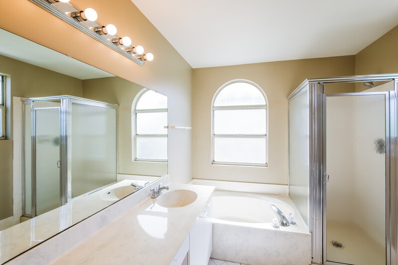 2,985/Mo, 11765 NW 1st Ct Coral Springs, FL 33071 Main Bathroom View