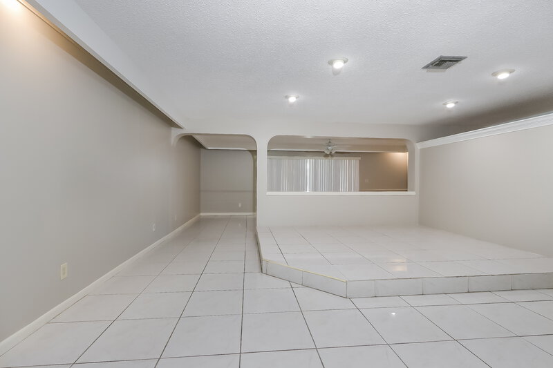 2,915/Mo, 106 Paseo Ct Royal Palm Beach, FL 33411 Living Room View