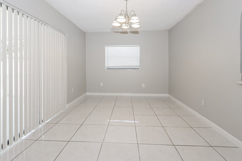 2,915/Mo, 106 Paseo Ct Royal Palm Beach, FL 33411 Dining Room View