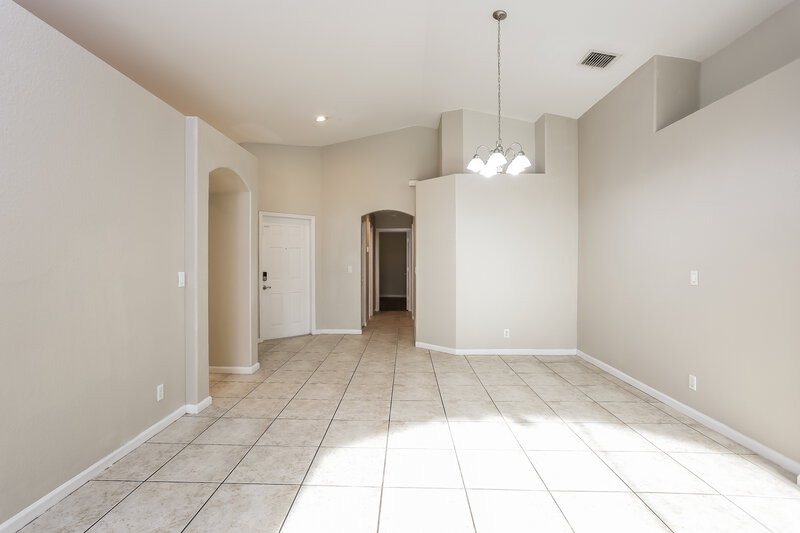 2,665/Mo, 5092 Victoria Cir West Palm Beach, FL 33409 Living Room View