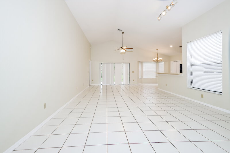 2,515/Mo, 13000 Meadowbreeze Dr Wellington, FL 33414 Misc View 3