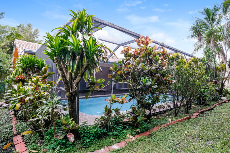 3,995/Mo, 1462 NW 111th Ave Coral Springs, FL 33071 Rear View