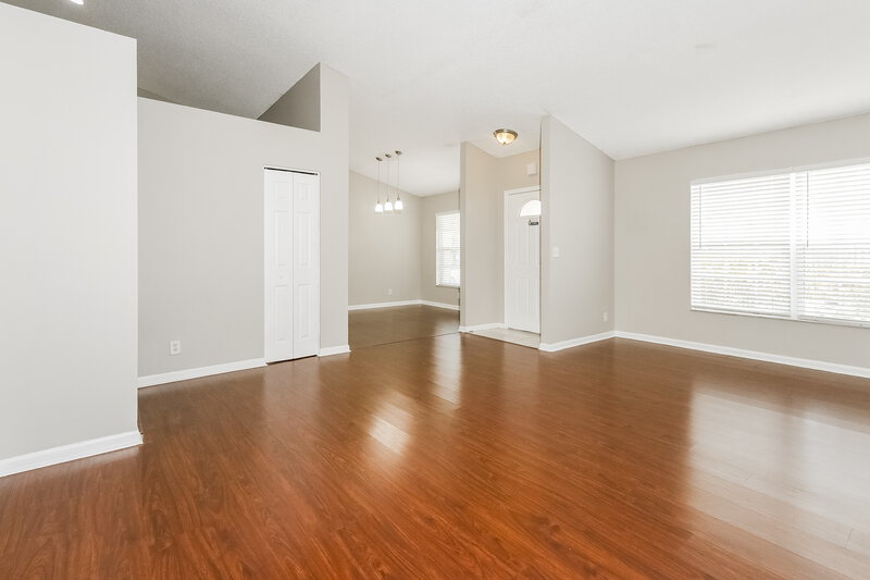3,065/Mo, 7425 Ansley Dr Lake Worth, FL 33467 Living Room View