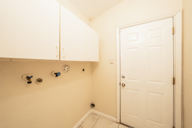 3,970/Mo, 11034 Harbour Springs Cir Boca Raton, FL 33428 Laundry Room View