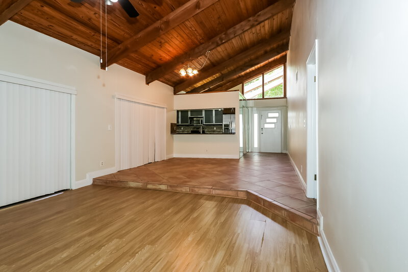 3,815/Mo, 6398 Amberwoods Dr Boca Raton, FL 33433 Living Room View