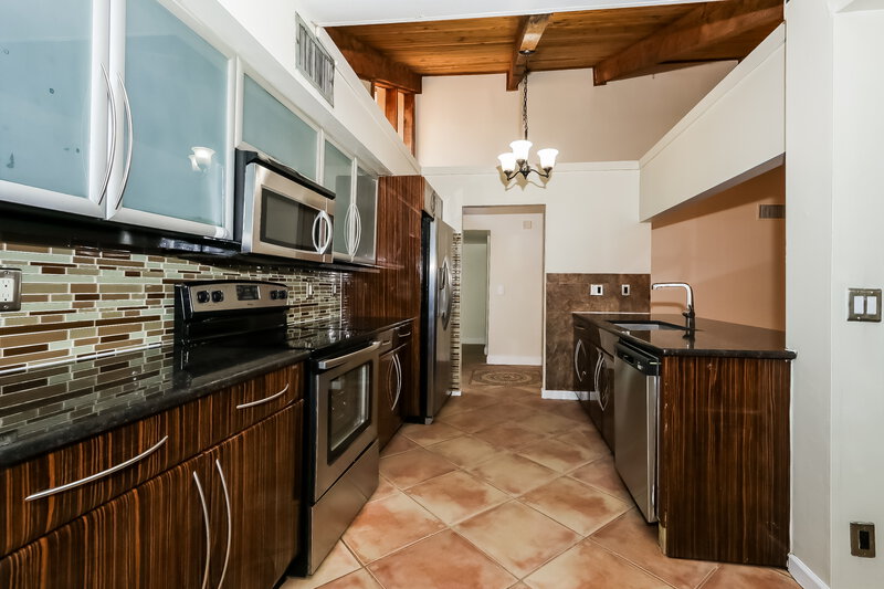 3,815/Mo, 6398 Amberwoods Dr Boca Raton, FL 33433 Kitchen View