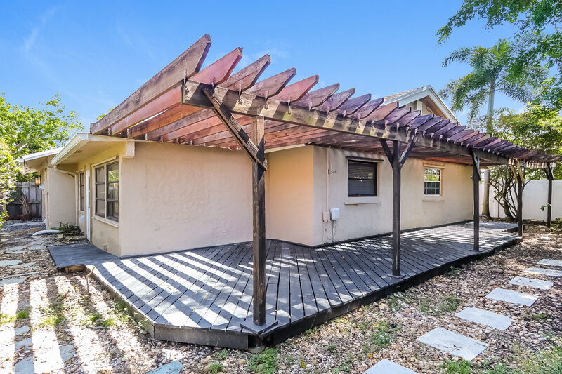 3,815/Mo, 6398 Amberwoods Dr Boca Raton, FL 33433 Rear View