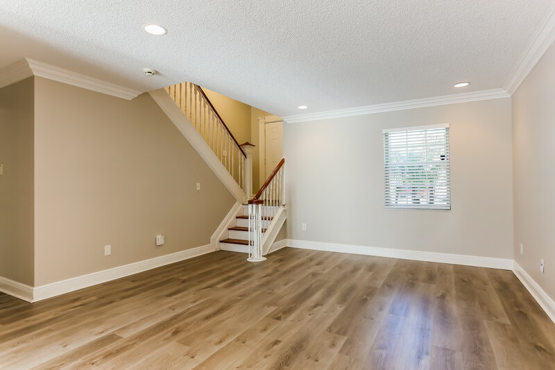 3,440/Mo, 848 NW 98th Ave Plantation, FL 33324 Living Room View 2