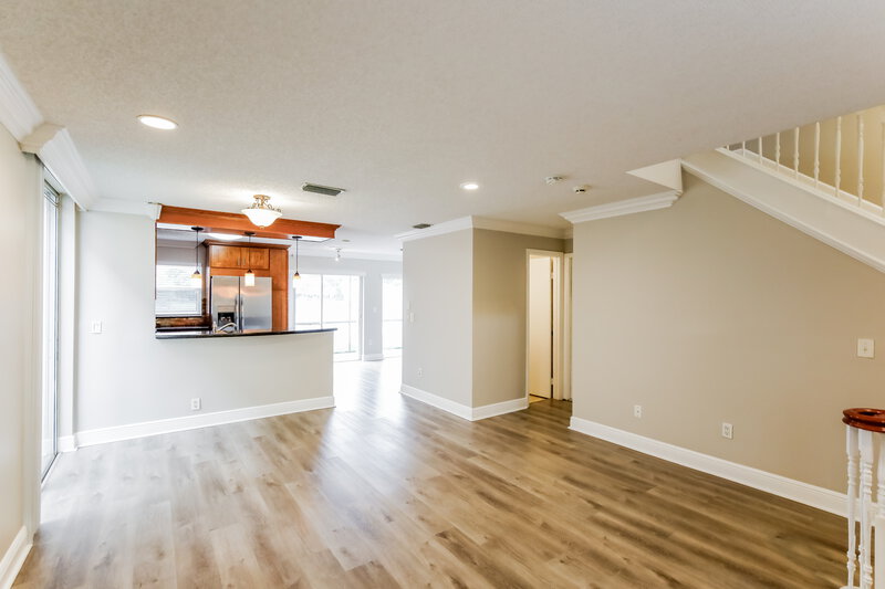 3,365/Mo, 848 NW 98th Ave Plantation, FL 33324 Family Room View
