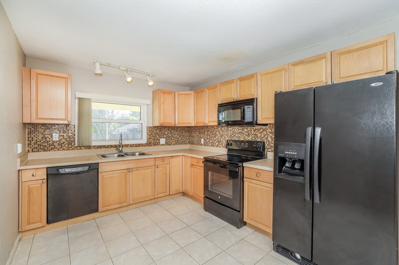 3,420/Mo, 1348 Pinetta Cir Wellington, FL 33414 Kitchen View