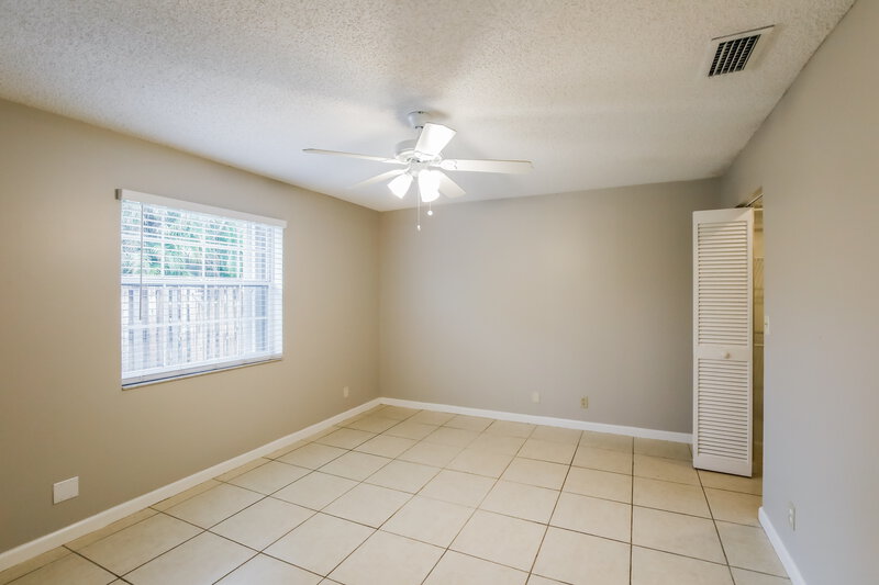 3,315/Mo, 10771 N Saratoga Dr Cooper City, FL 33026 Main Bedroom View