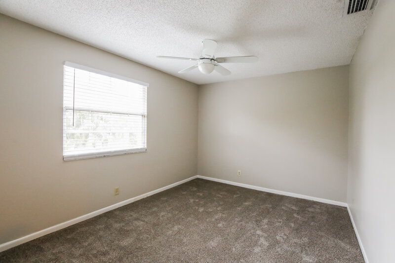 3,315/Mo, 10771 N Saratoga Dr Cooper City, FL 33026 Bedroom View