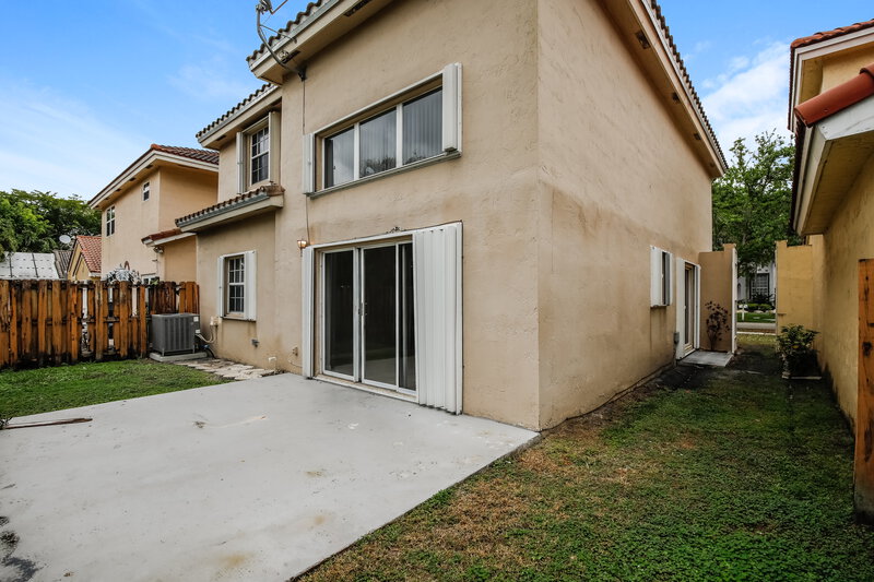 3,315/Mo, 10771 N Saratoga Dr Cooper City, FL 33026 Rear View