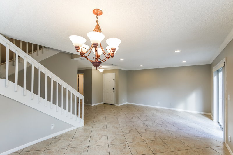 2,795/Mo, 6204 Seminole Ter Margate, FL 33063 Dining Room View