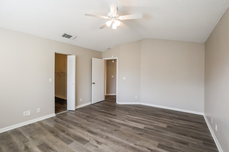 2,795/Mo, 6204 Seminole Ter Margate, FL 33063 Main Bedroom View 2