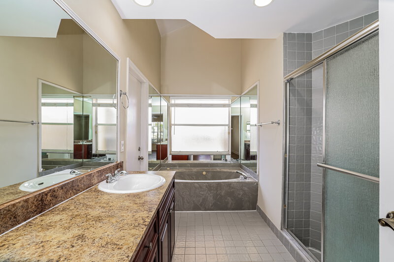 3,675/Mo, 9470 Aegean Dr Boca Raton, FL 33496 Main Bathroom View