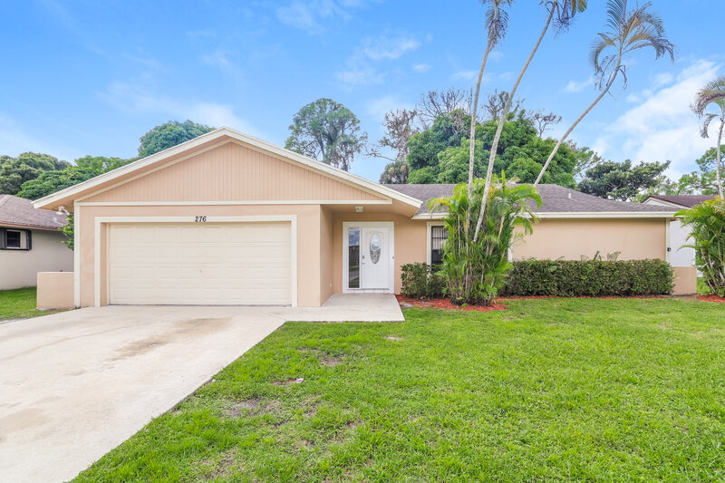 2,775/Mo, 276 Ponce de Leon St Royal Palm Beach, FL 33411 External View