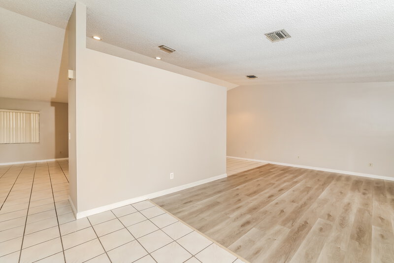 2,775/Mo, 276 Ponce de Leon St Royal Palm Beach, FL 33411 Living Room View