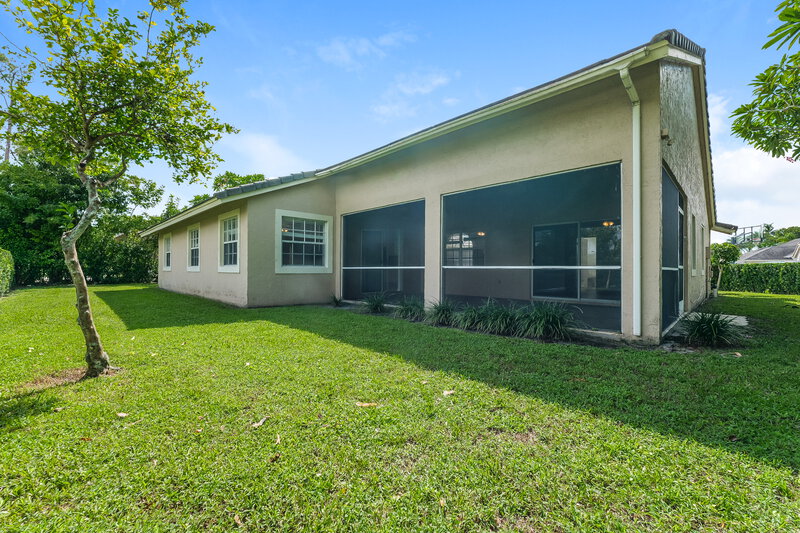3,295/Mo, 1200 Columbine Pl Wellington, FL 33414 Rear View