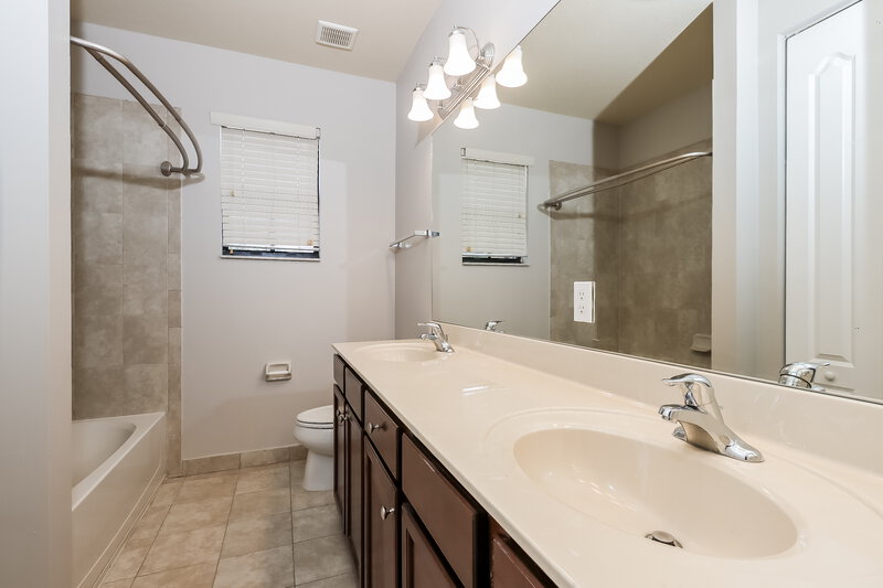 3,835/Mo, 3868 Aspen Leaf Dr Boynton Beach, FL 33436 Bathroom View