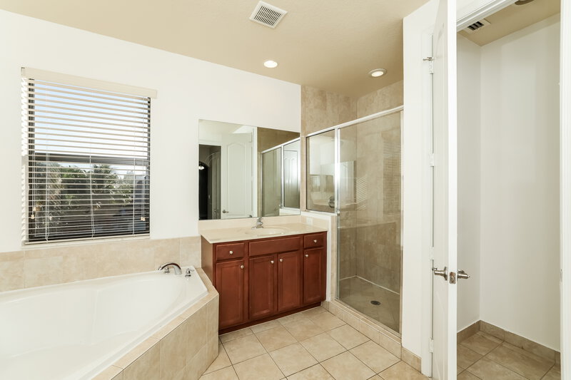 3,655/Mo, 3869 Aspen Leaf Dr Boynton Beach, FL 33436 Main Bathroom View 2