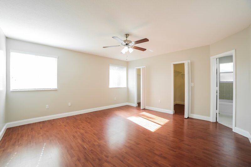 5,250/Mo, 12465 SW 120th Ave Miami, FL 33186 Main Bedroom View