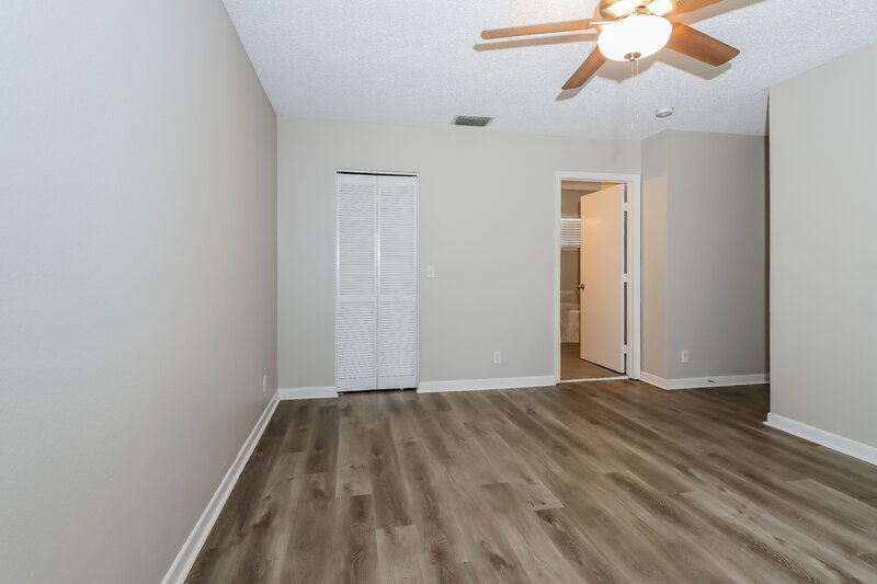 3,555/Mo, 10597 Lake Jasmine Dr Boca Raton, FL 33498 Main Bedroom View 2