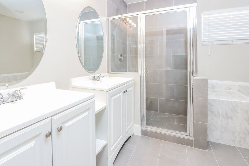3,555/Mo, 10597 Lake Jasmine Dr Boca Raton, FL 33498 Main Bathroom View