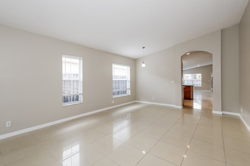 4,830/Mo, 20877 NW 21st St Pembroke Pines, FL 33029 Living Room View 2