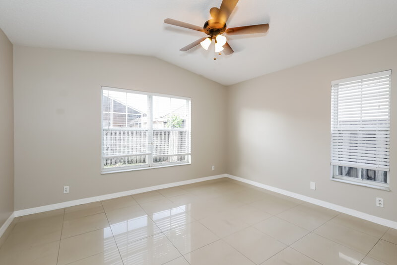 4,830/Mo, 20877 NW 21st St Pembroke Pines, FL 33029 Bedroom View
