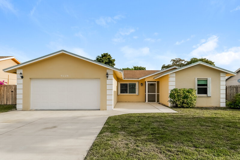 3,260/Mo, 9429 Saddlebrook Dr Boca Raton, FL 33496 External View