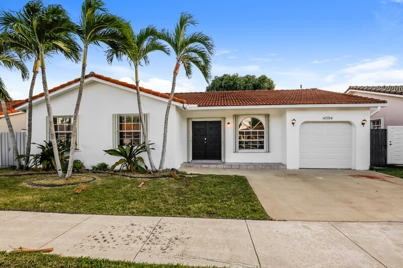 2,905/Mo, 14504 SW 174th Ter Miami, FL 33177 External View