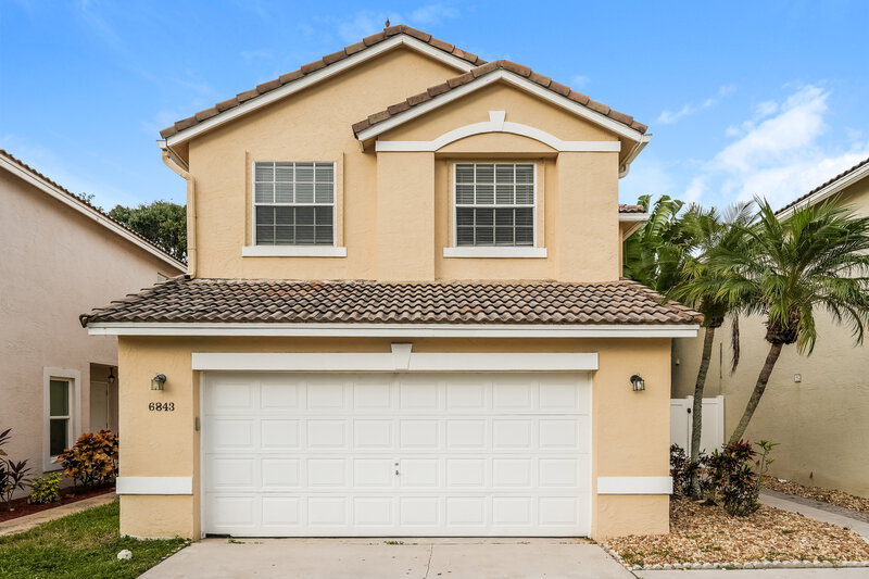 3,030/Mo, 6843 Torch Key St Lake Worth, FL 33467 External View