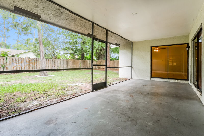 3,675/Mo, 13522 Exotica Ln Wellington, FL 33414 Sun Room View