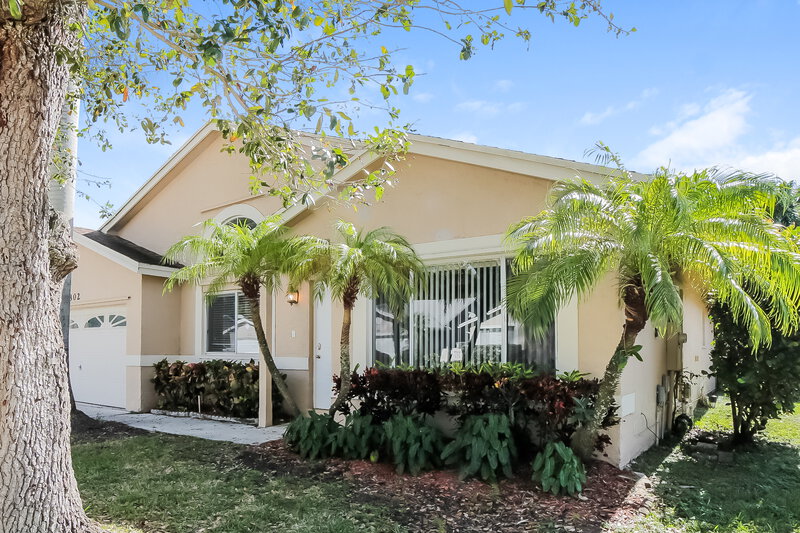 3,405/Mo, 3802 NW 59th St Coconut Creek, FL 33073 Front View