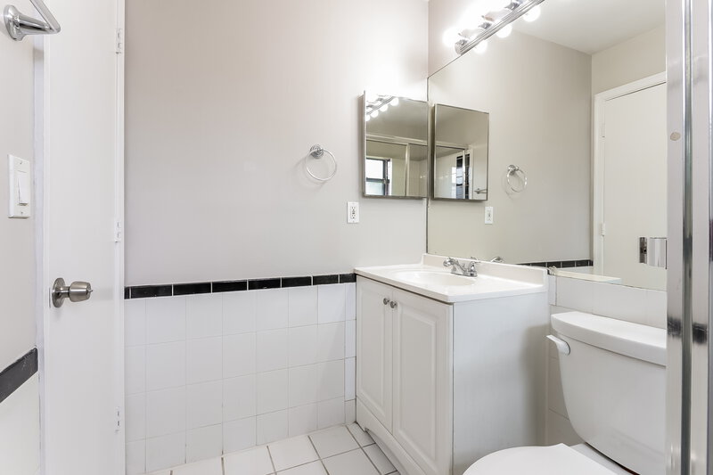 3,280/Mo, 9275 Edgemont Ln Boca Raton, FL 33434 Bathroom View
