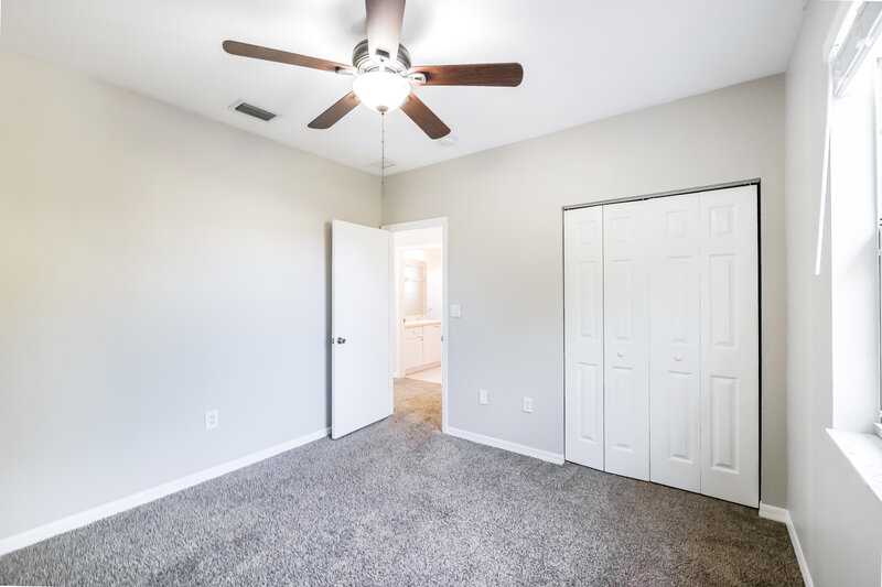 2,610/Mo, 1861 SE 13th St Homestead, FL 33035 Bedroom View