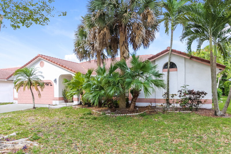 5,690/Mo, 5143 NW 48th Ave Coconut Creek, FL 33073 External View