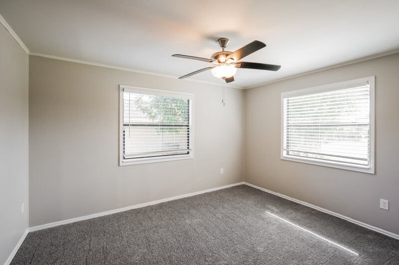 2,675/Mo, 143 Granada St Royal Palm Beach, FL 33411 Main Bedroom View