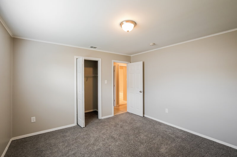 2,675/Mo, 143 Granada St Royal Palm Beach, FL 33411 Bedroom View 2