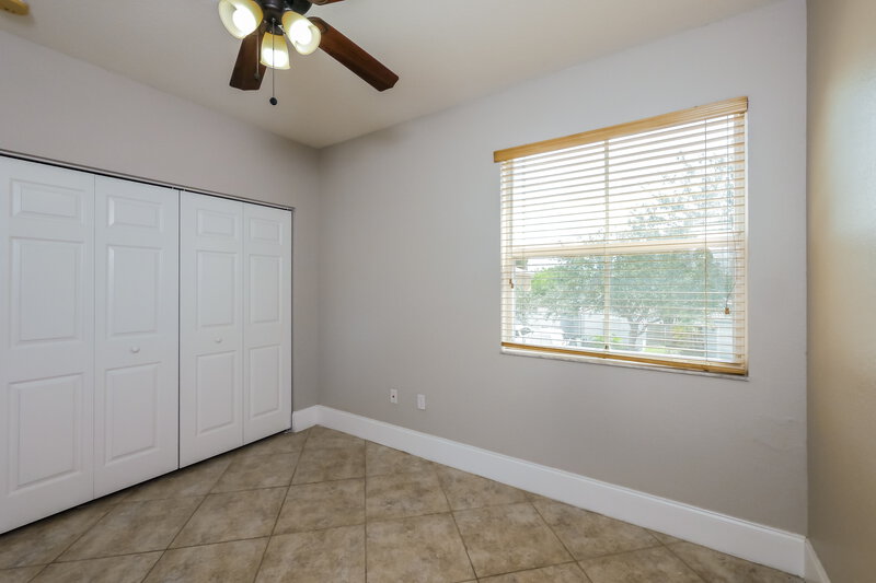 2,330/Mo, 1899 SE 13th St Homestead, FL 33035 Bedroom View 2