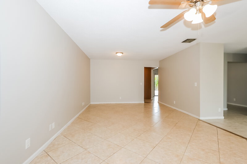 2,830/Mo, 13957 Exotica Ln Wellington, FL 33414 Living Room View