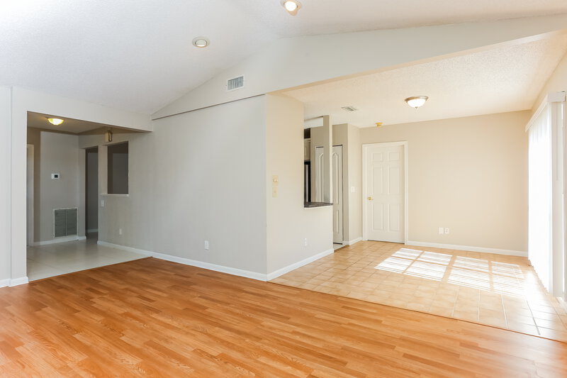 3,890/Mo, 3731 NW 114th Ave Coral Springs, FL 33065 Misc View 2