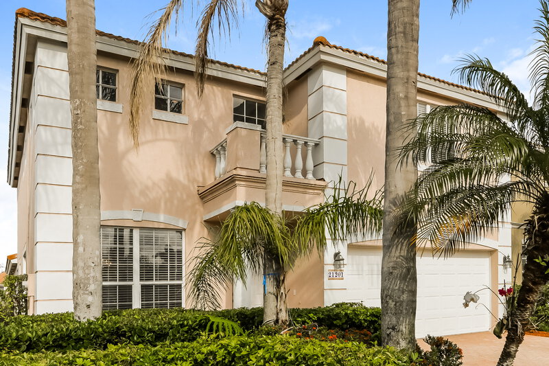 3,950/Mo, 21201 Via Fiore Boca Raton, FL 33433 Front View