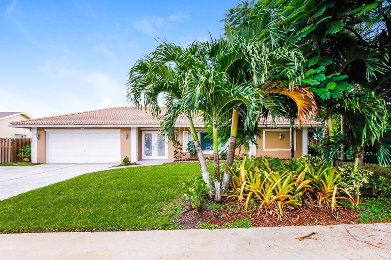4,170/Mo, 12695 Westport Cir Wellington, FL 33414 External View