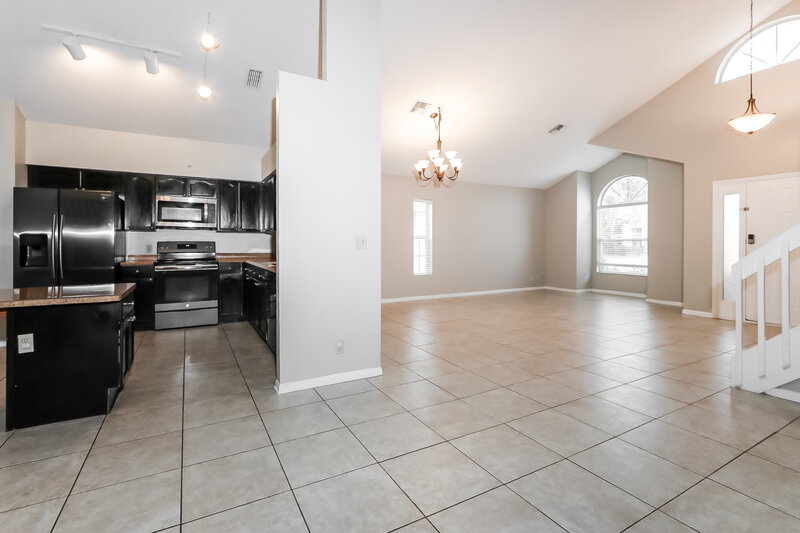 3,355/Mo, 10663 Plainview Cir Boca Raton, FL 33498 Living Room View 2