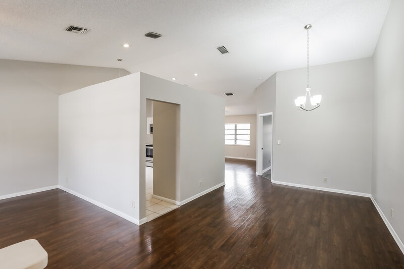 3,205/Mo, 7401 NW 21st Ct Margate, FL 33063 Dining Room View