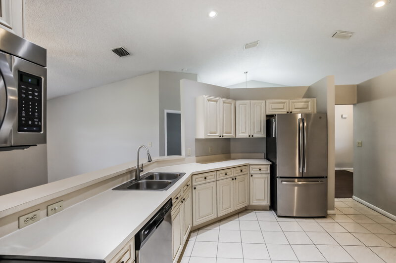 3,205/Mo, 7401 NW 21st Ct Margate, FL 33063 Kitchen View