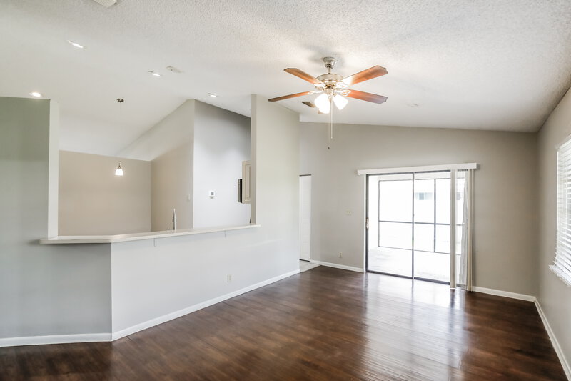 3,205/Mo, 7401 NW 21st Ct Margate, FL 33063 Family Room View